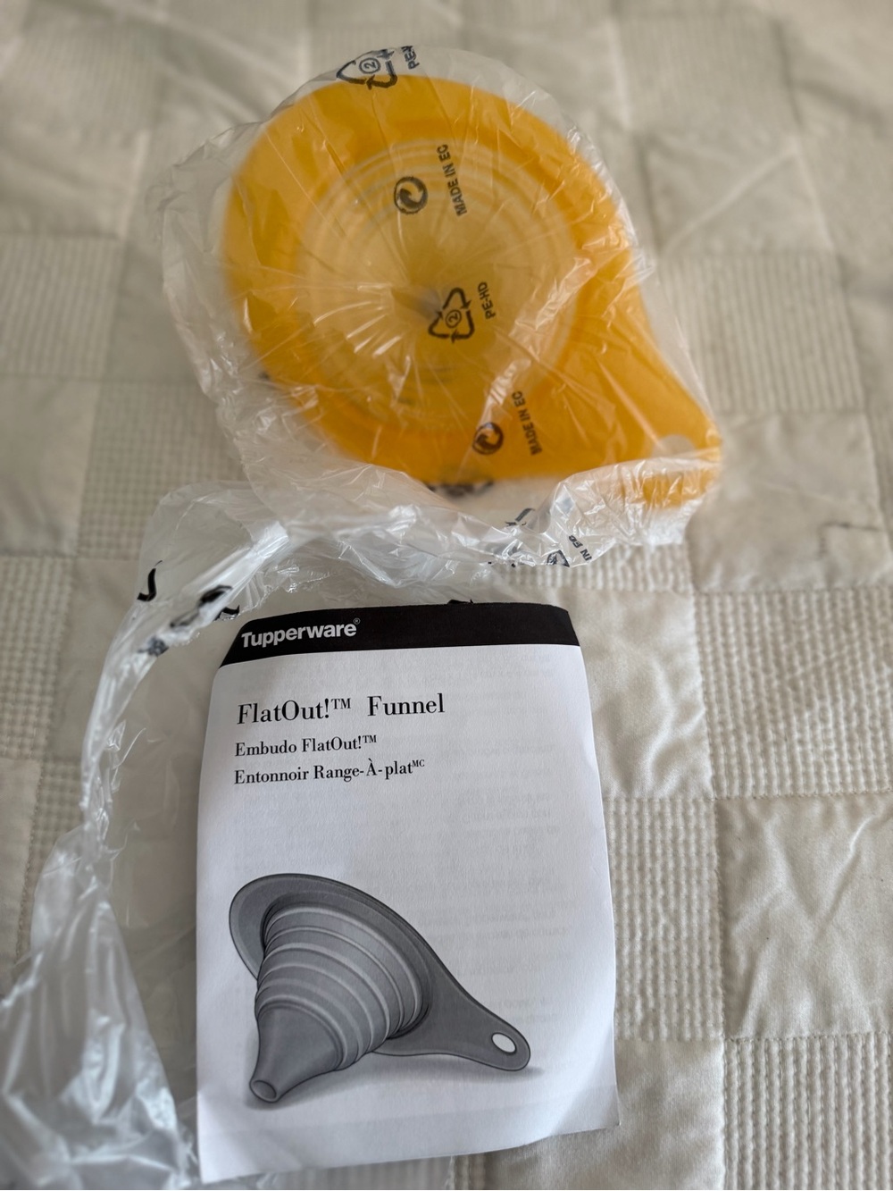 Tupperware Yellow FlatOut™ Small Funnel